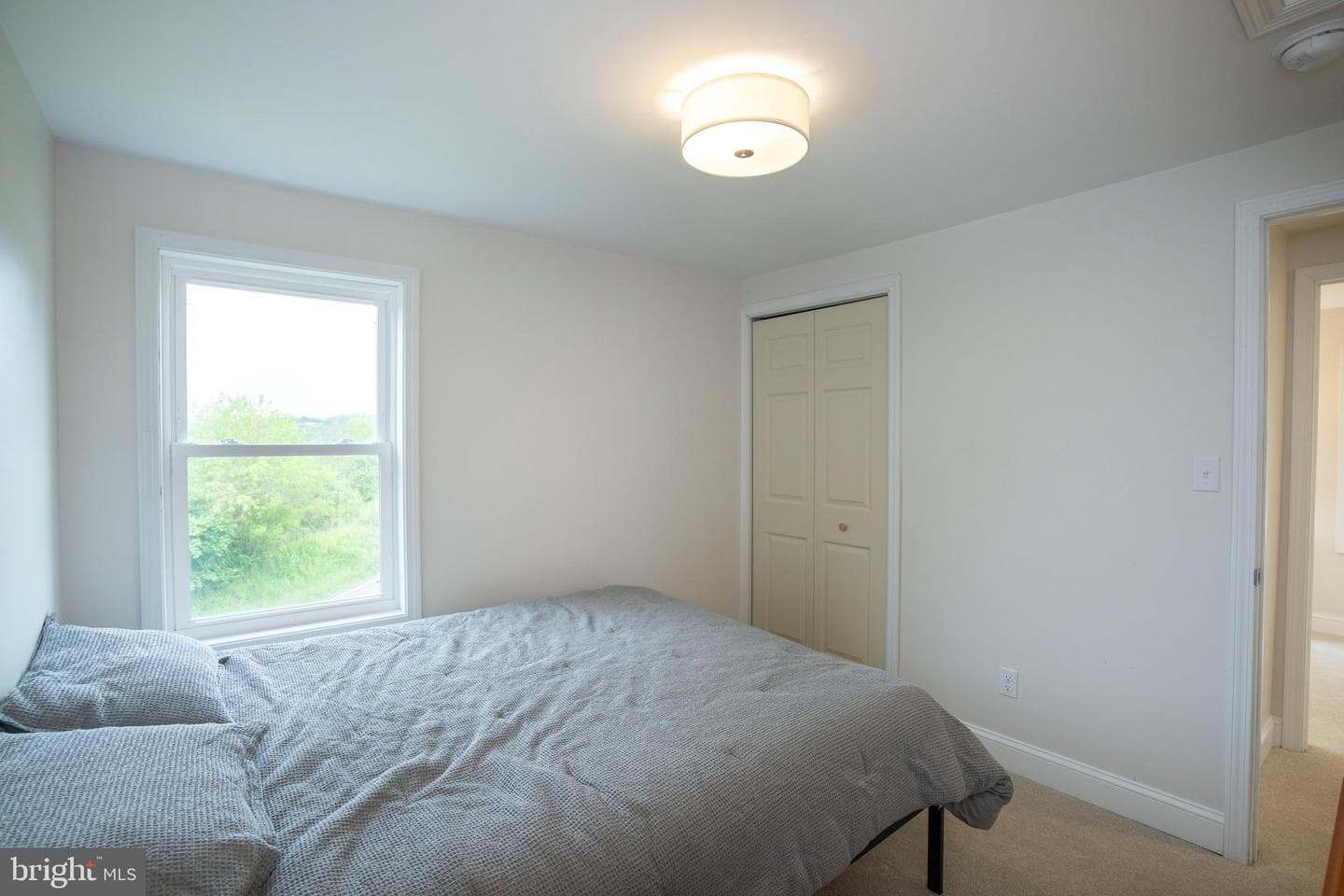 631 Fairview Street photo 36