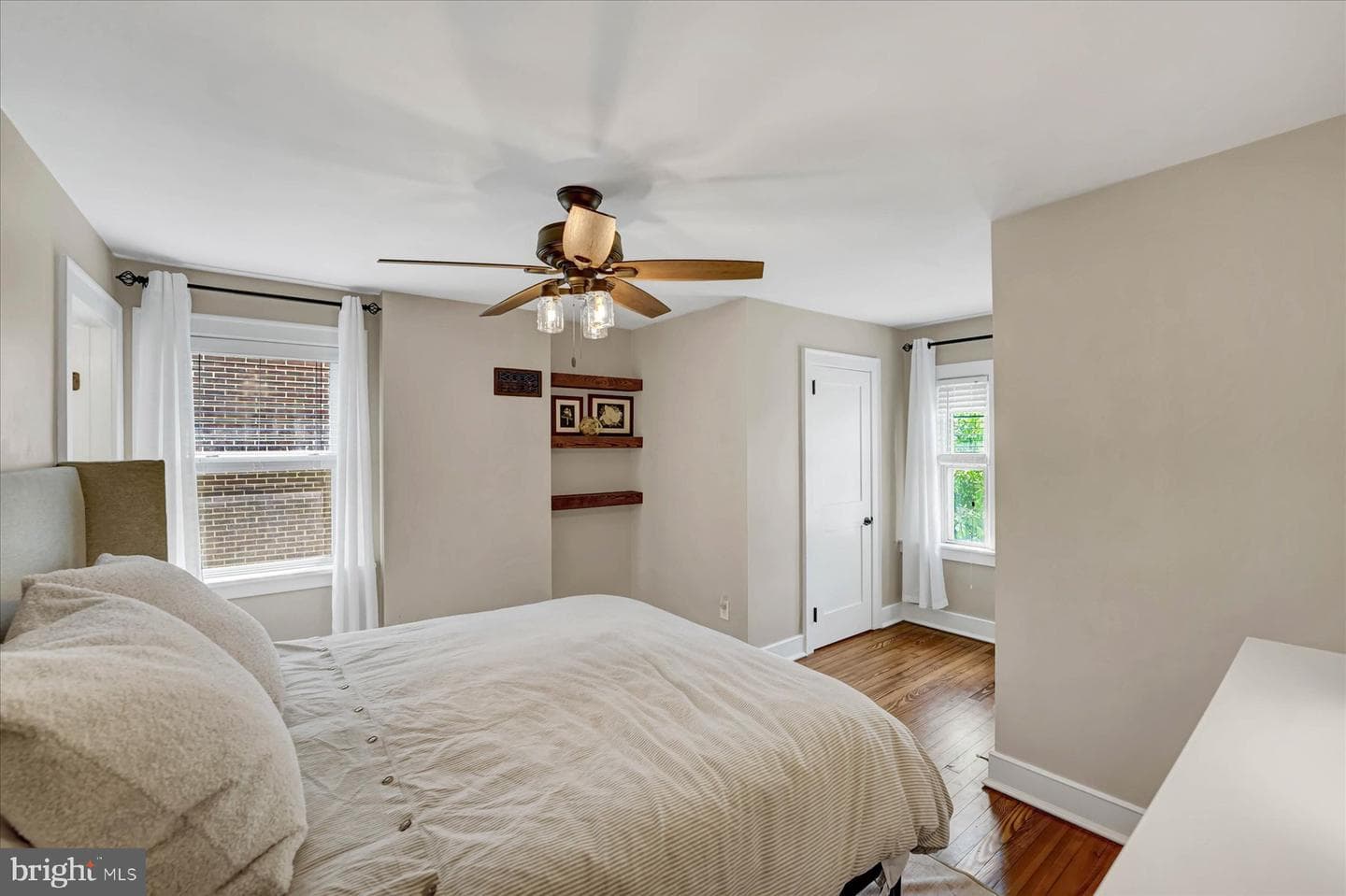 219 S Patterson Street photo 20