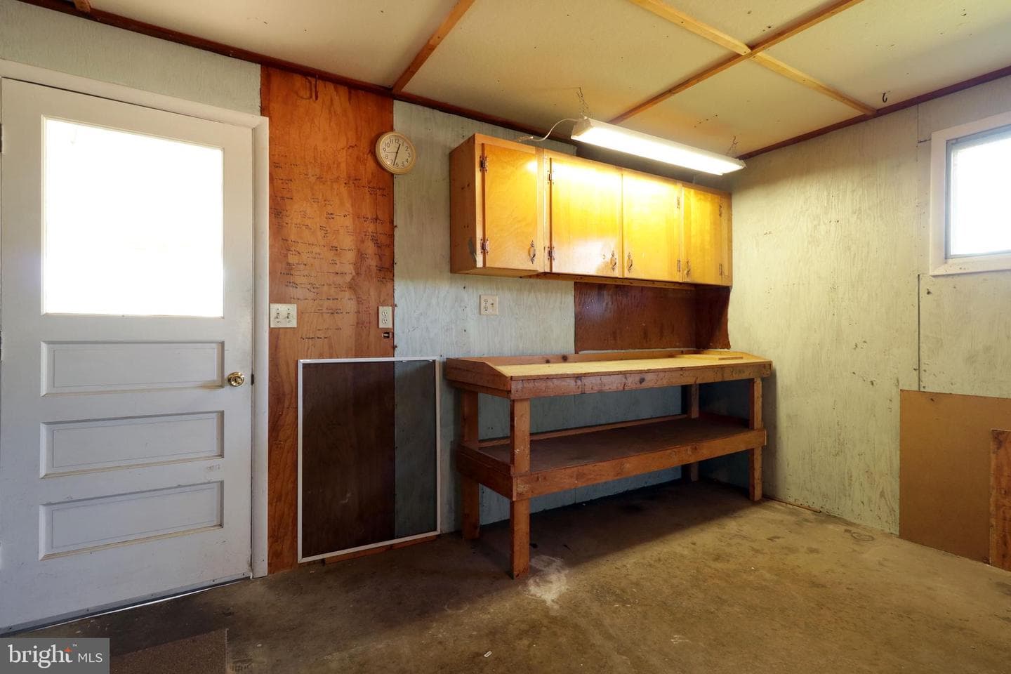 439 Shope Street photo 18