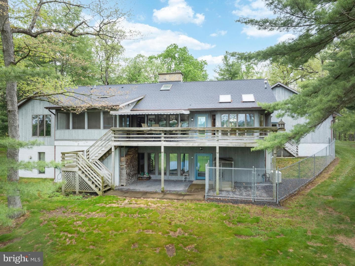 108 Yost Drive photo 10