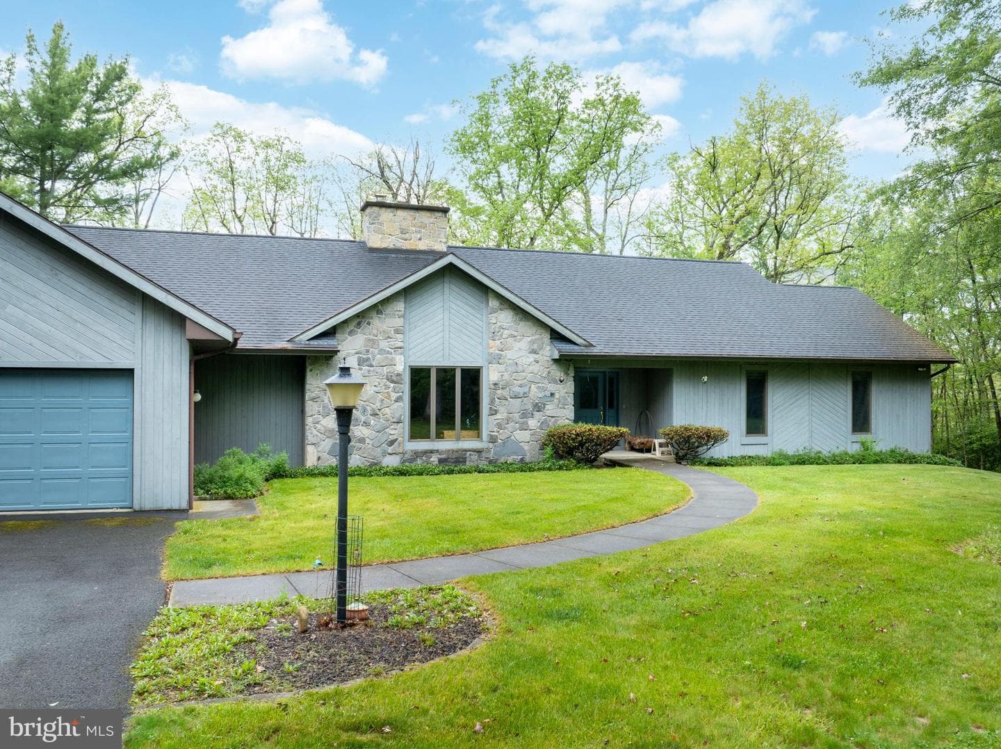 108 Yost Drive photo 7