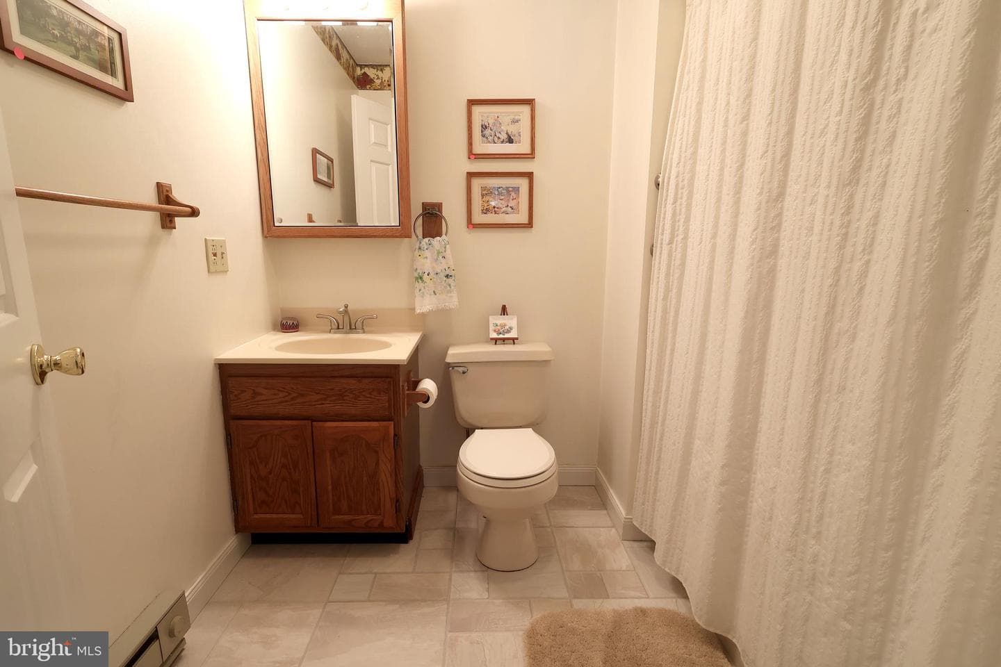 34 Brown Circle photo 27
