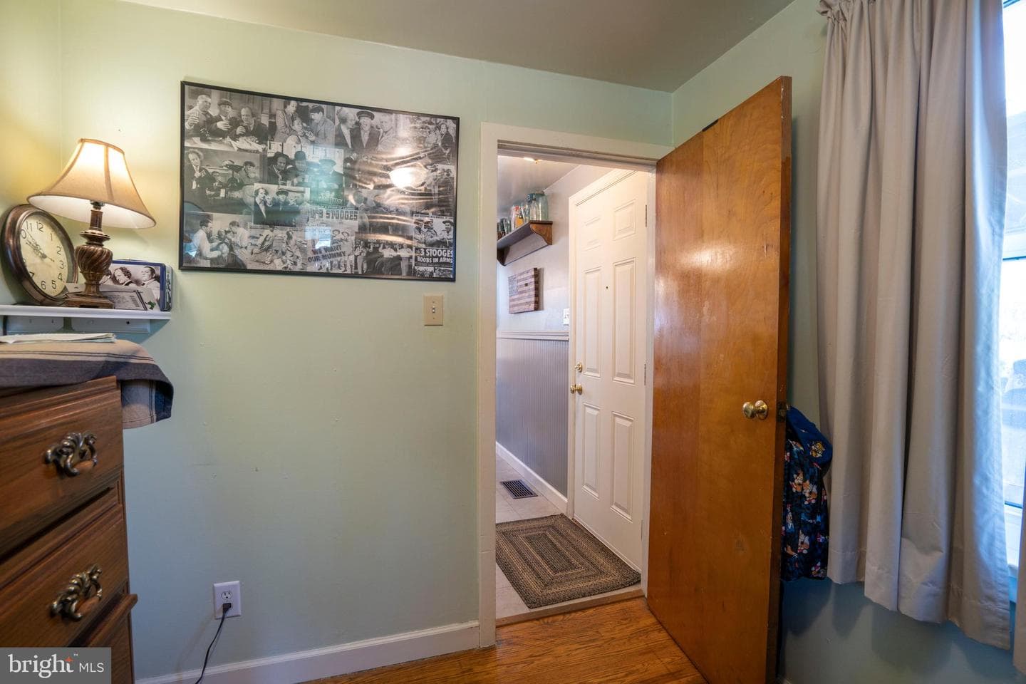 763 E Howard Street photo 17