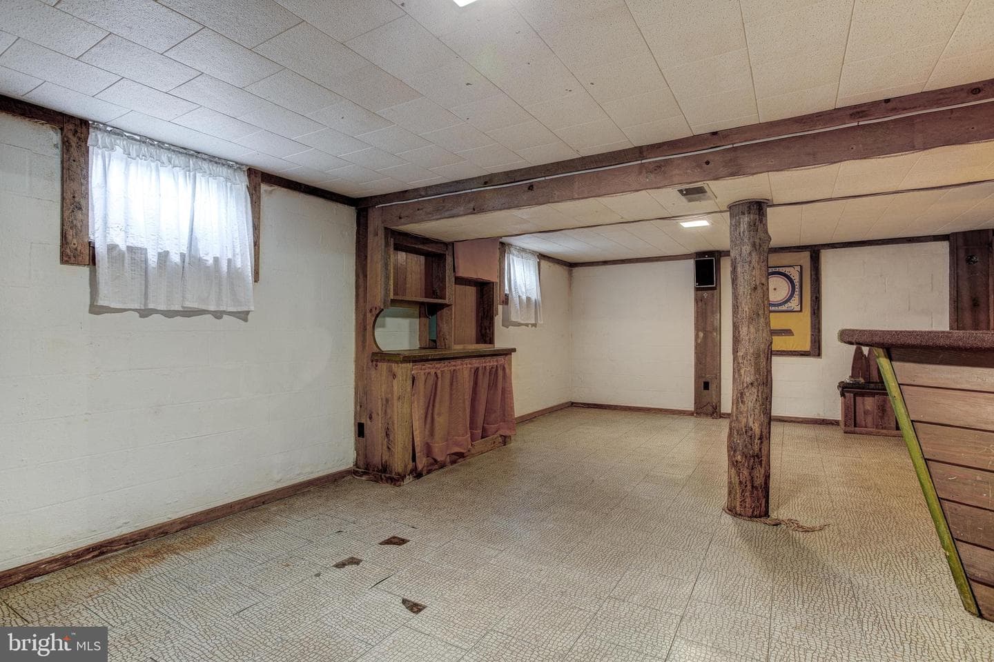 153 W Clearview Avenue photo 20