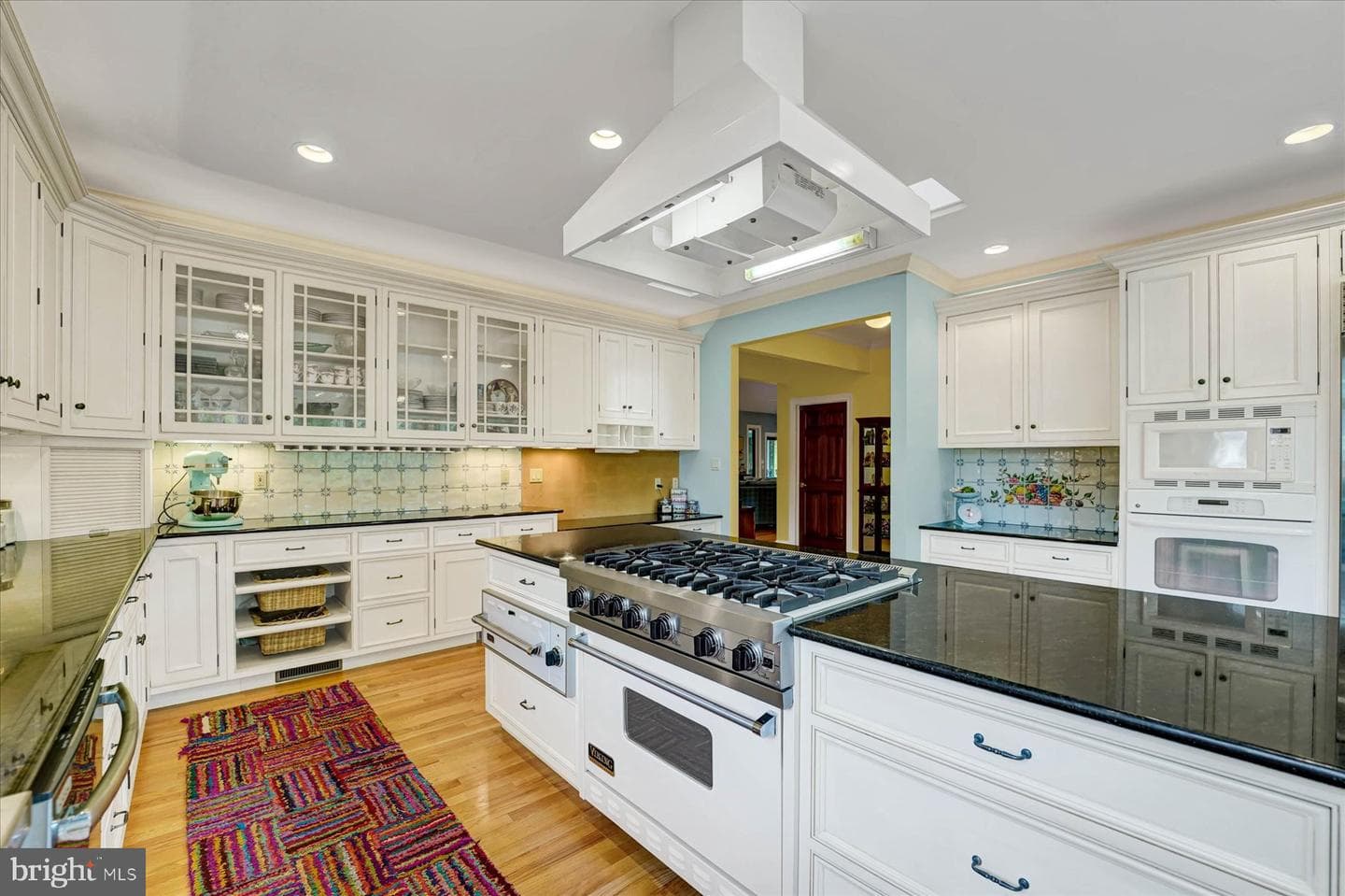 251 Montauk Circle photo 14