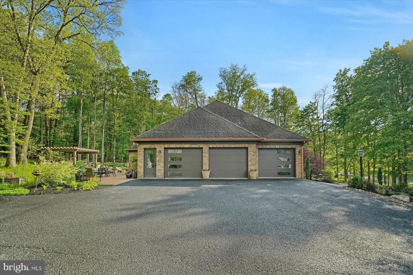 251 Montauk Circle photo 6