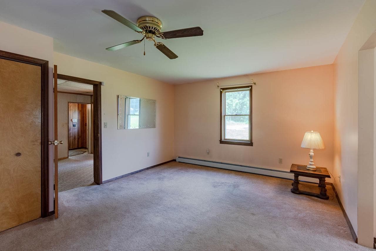 203 Gorton Road photo 10