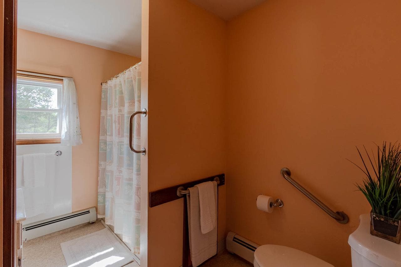 203 Gorton Road photo 16