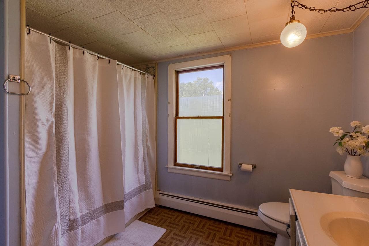 203 Gorton Road photo 24