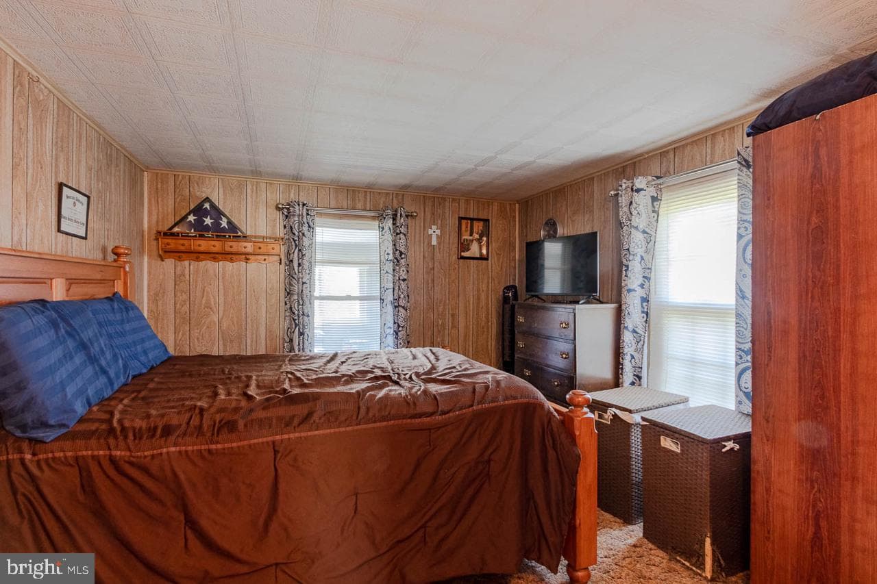 163 Spruce Rd photo 11