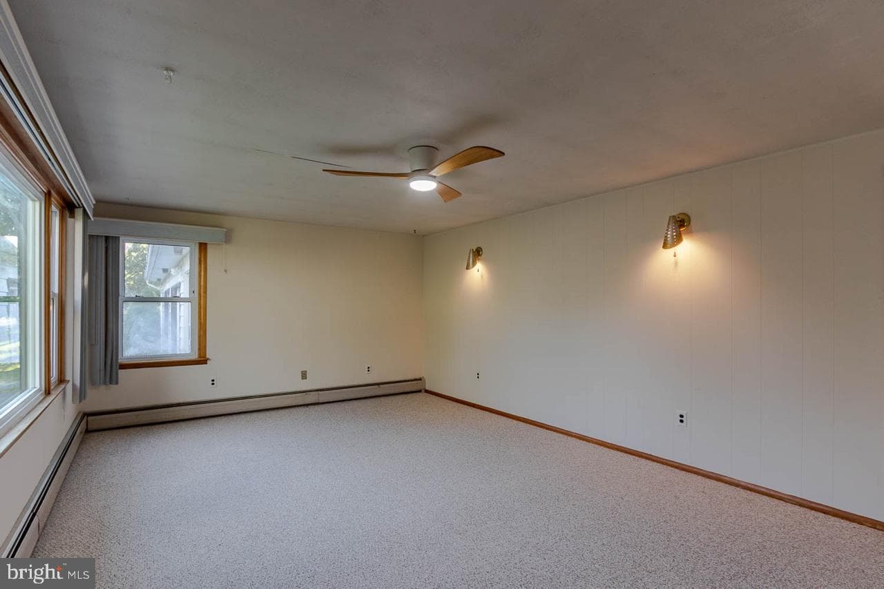 219 Lee Avenue photo 15