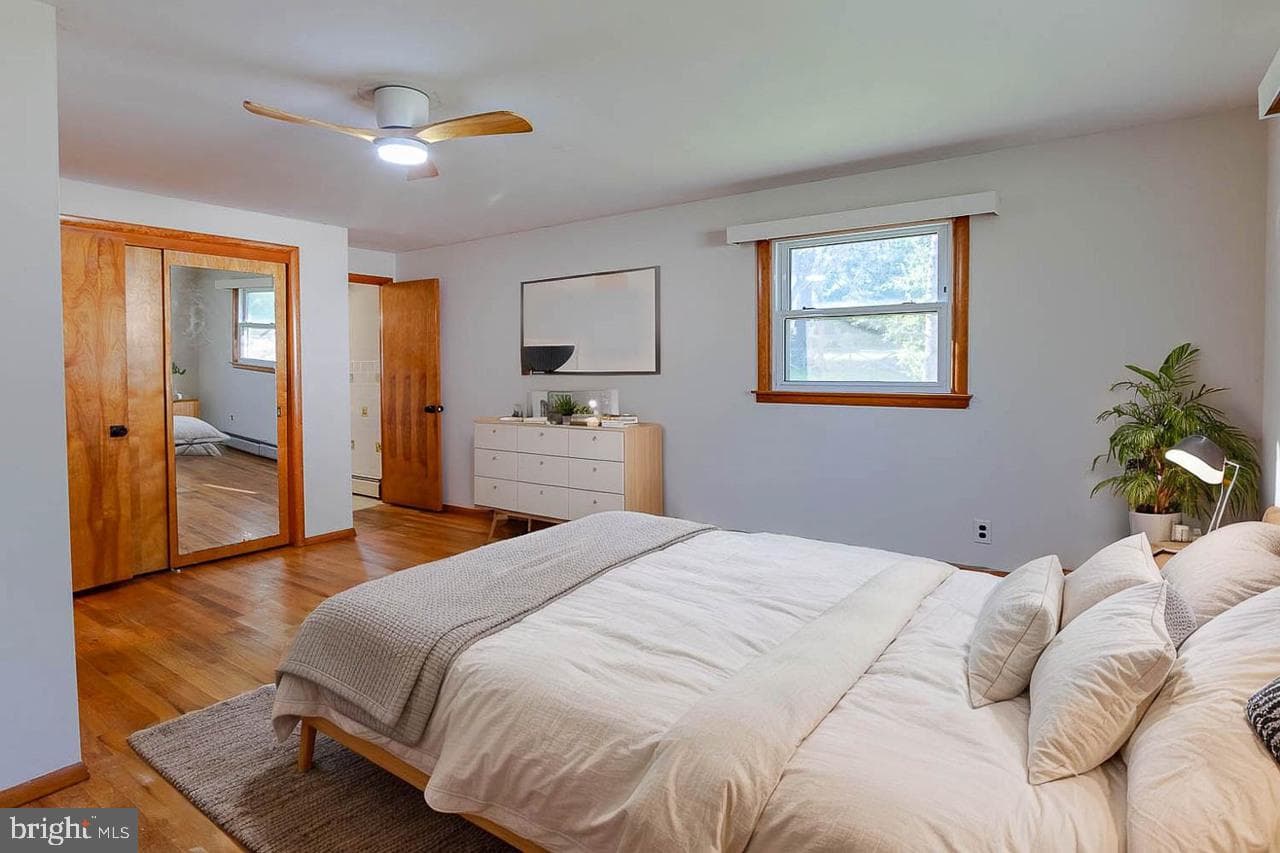 219 Lee Avenue photo 17