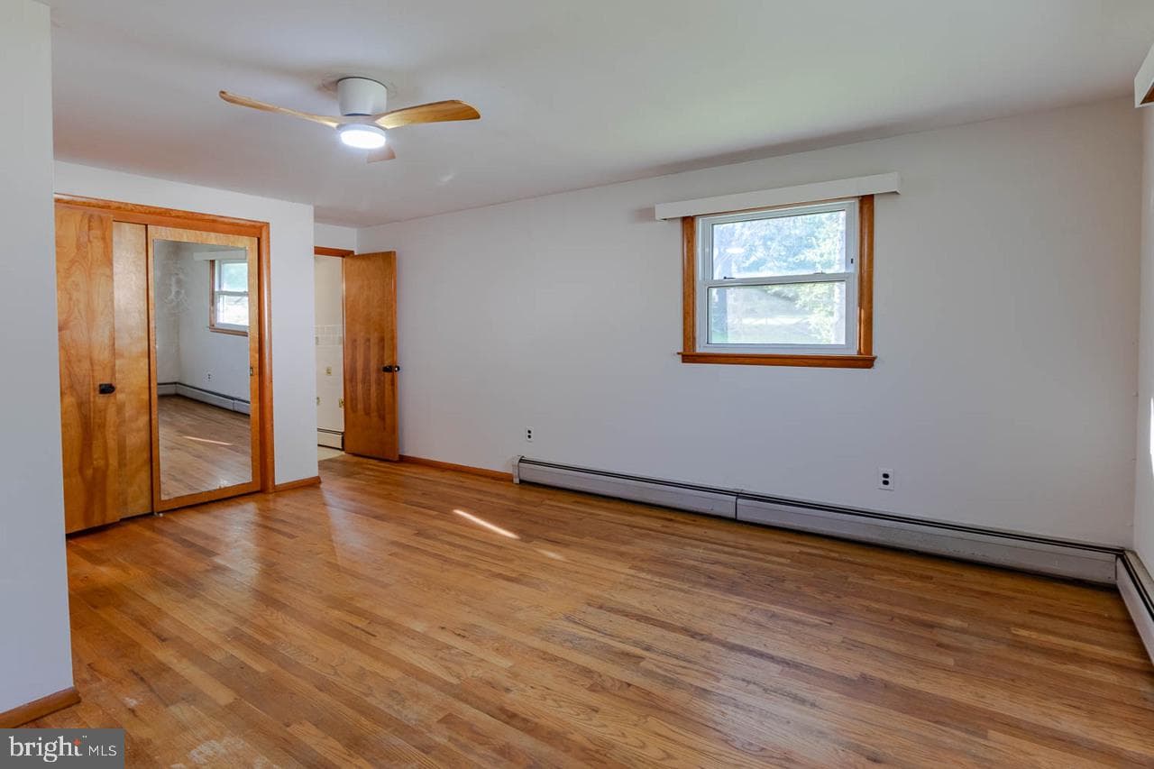 219 Lee Avenue photo 18
