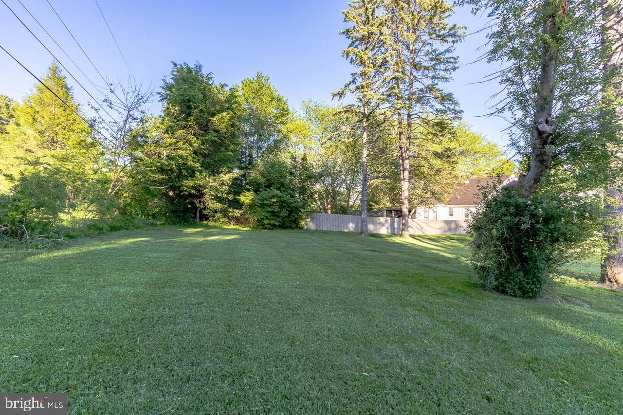 219 Lee Avenue photo 44