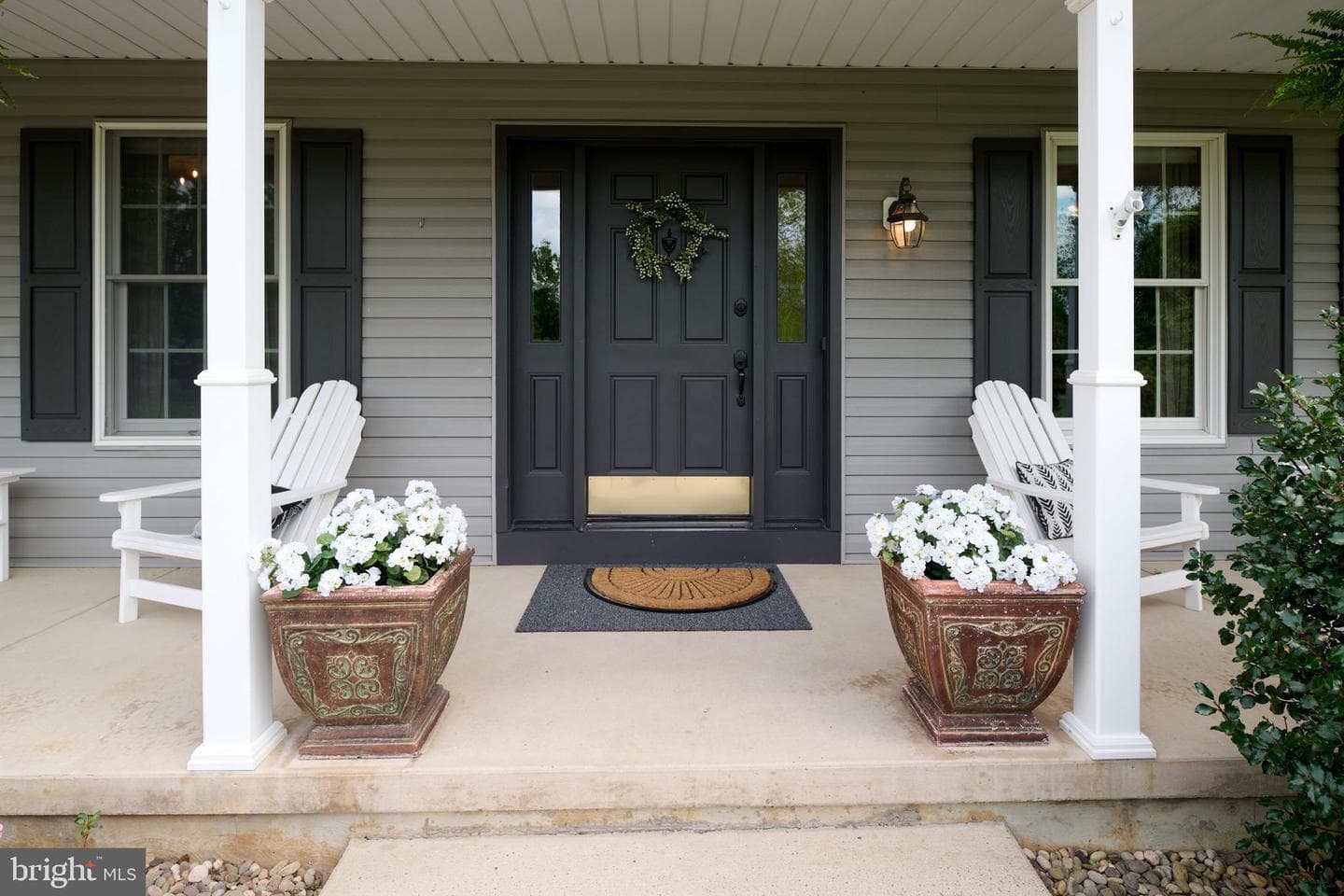 90 Darrich Court photo 4