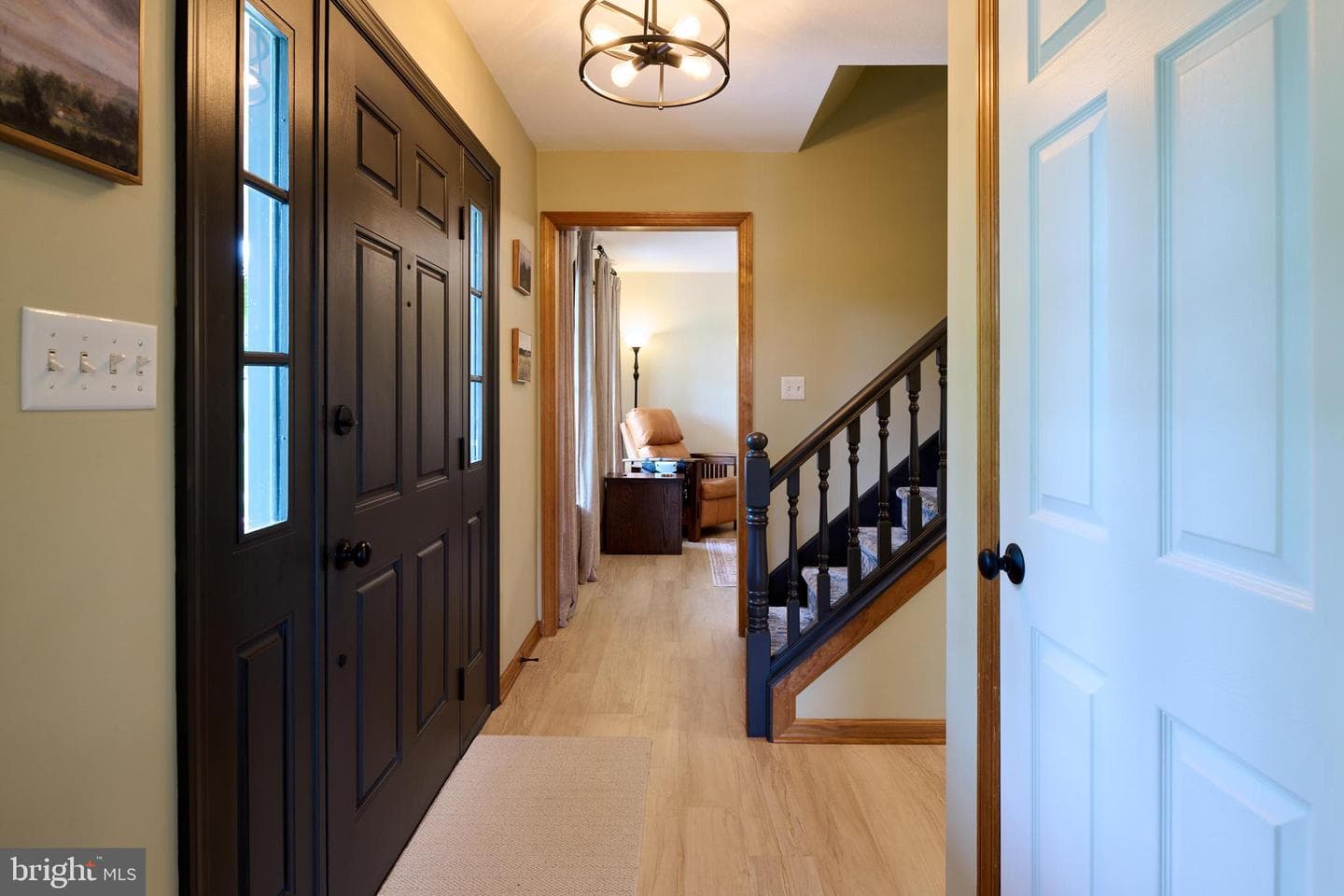 90 Darrich Court photo 9