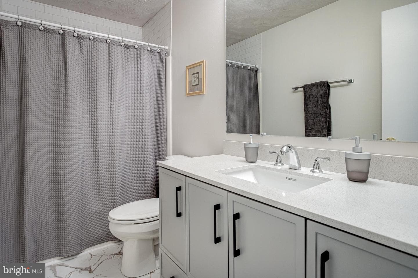 850 W Aaron Drive photo 22
