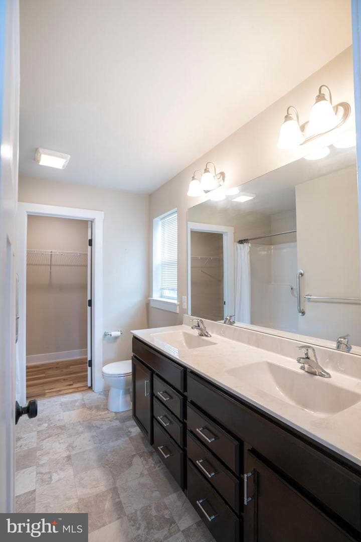264 Amberleigh Lane photo 21