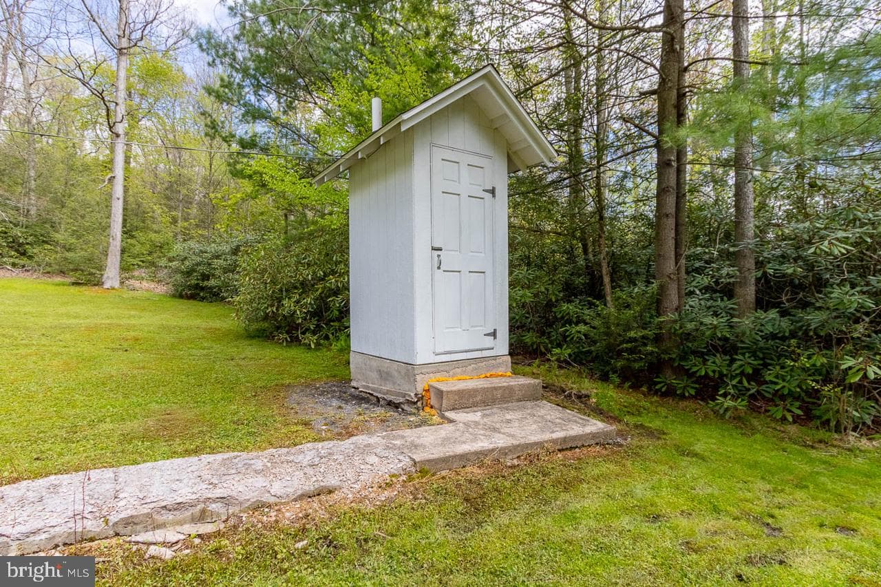 556 Treaster Kettle Road photo 10
