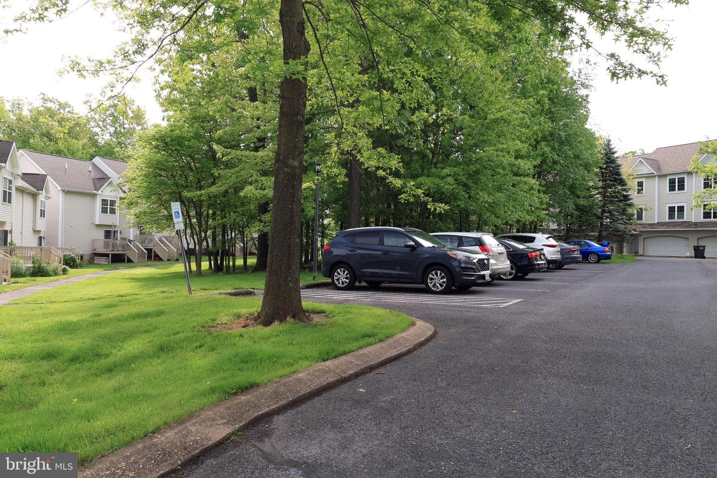 136 Kenley Court photo 44