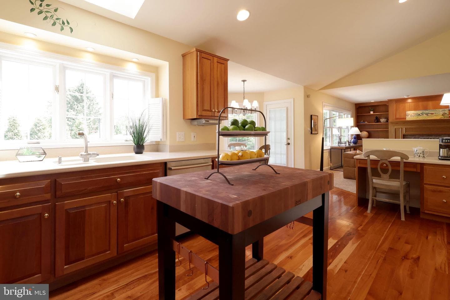 1424 Megan Drive photo 28