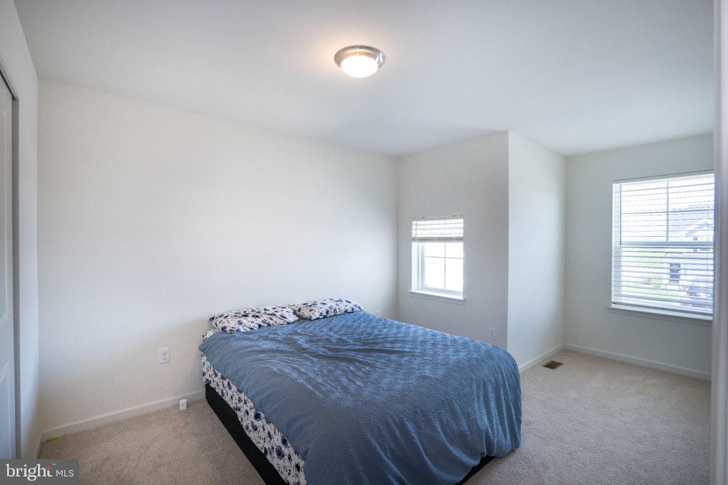 113 Broad Oak Lane photo 32
