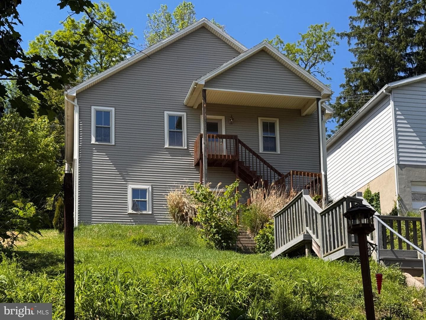 153 E Linn Street photo 79