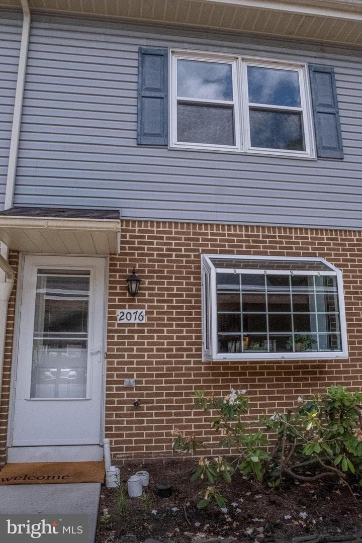 2076 Mary Ellen Lane photo 21