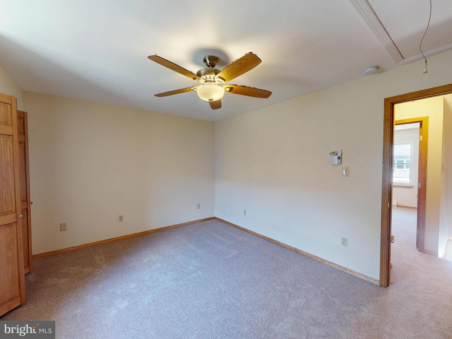 2076 Mary Ellen Lane photo 9