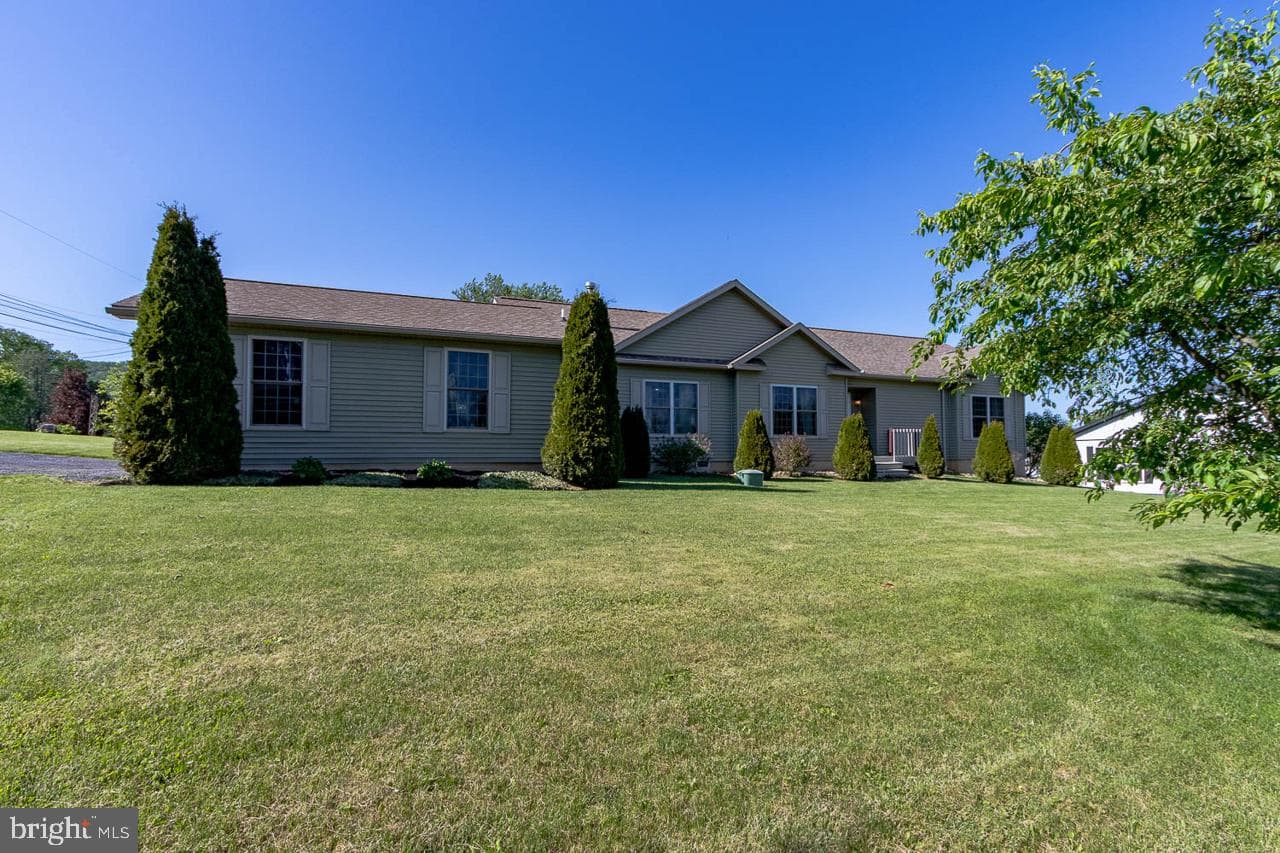 111 Long Lane photo 2