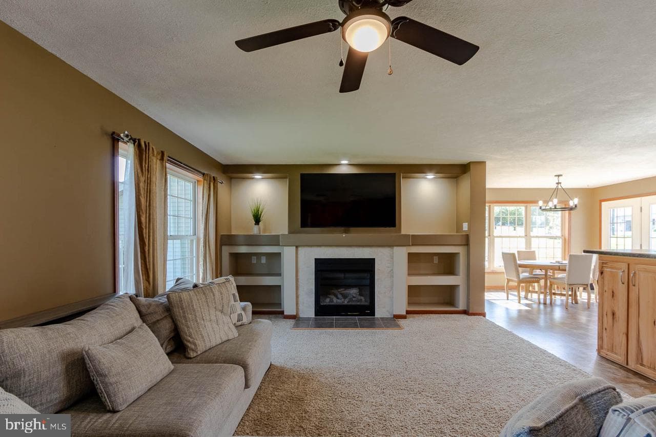 111 Long Lane photo 6