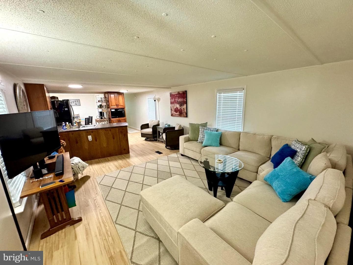 256 Hickory Street photo 17