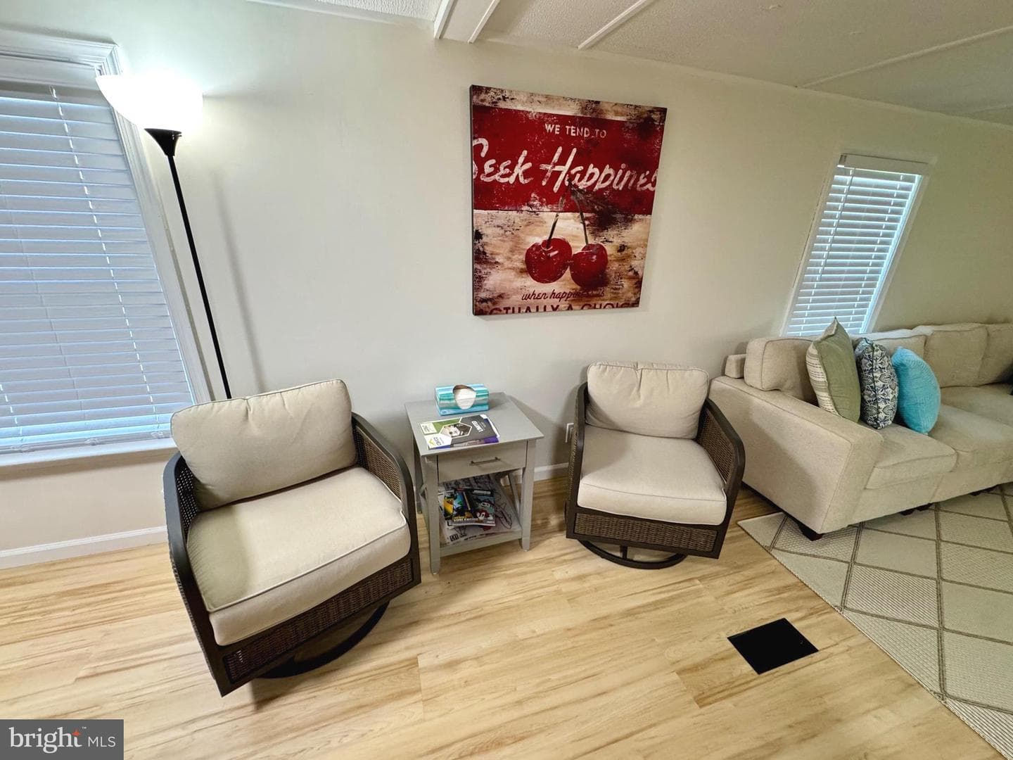 256 Hickory Street photo 30