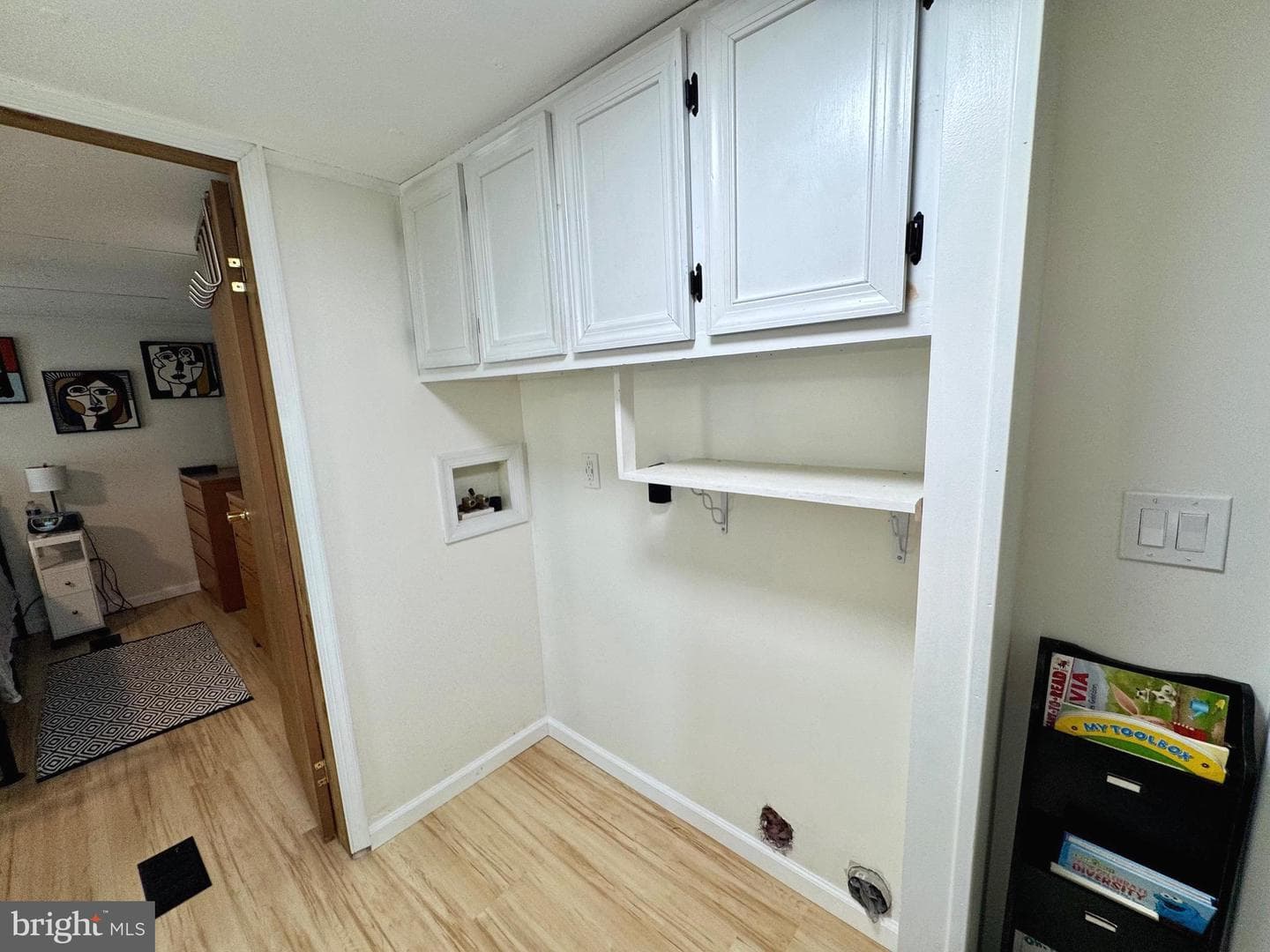 256 Hickory Street photo 32