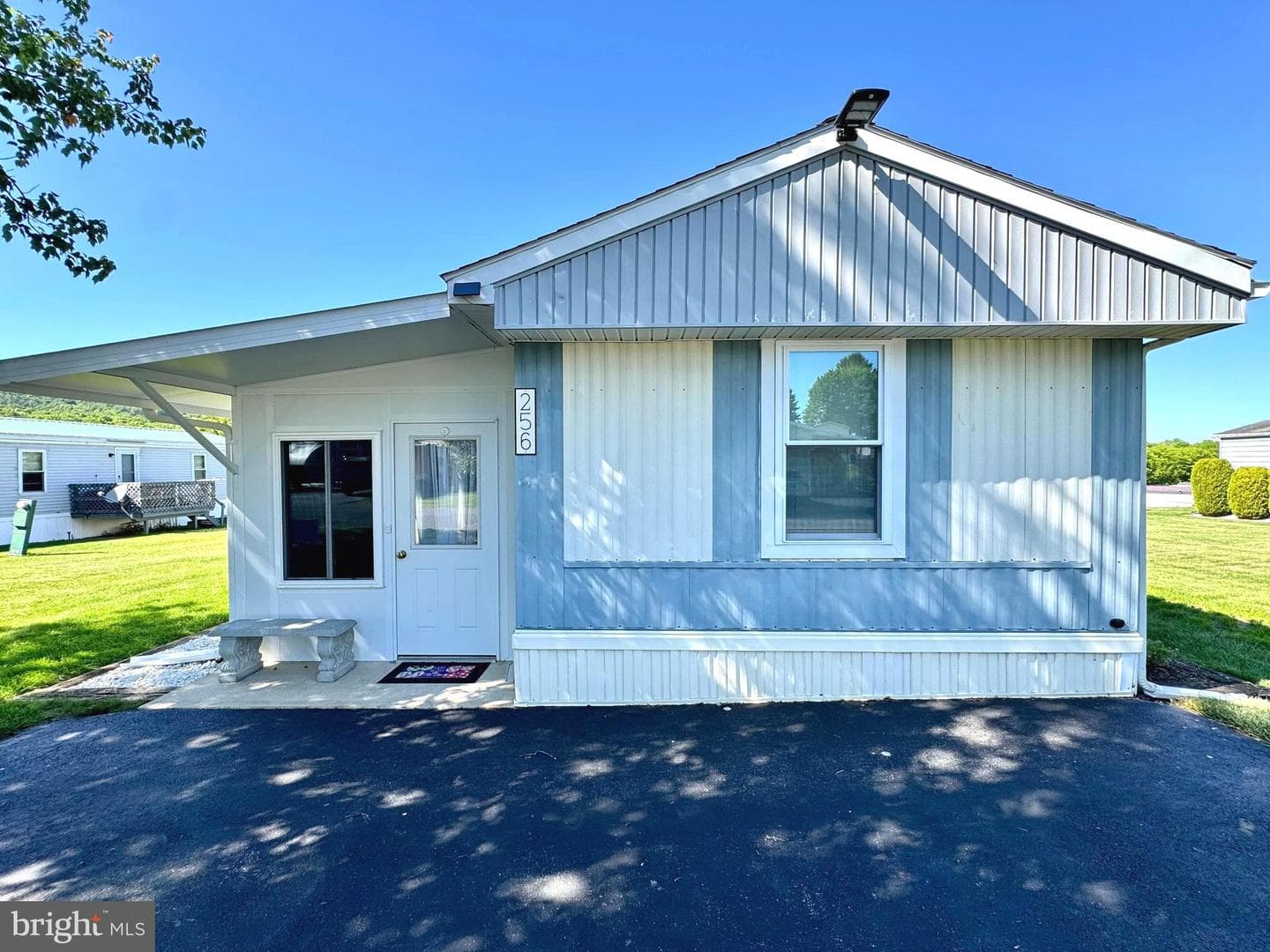 256 Hickory Street photo 8