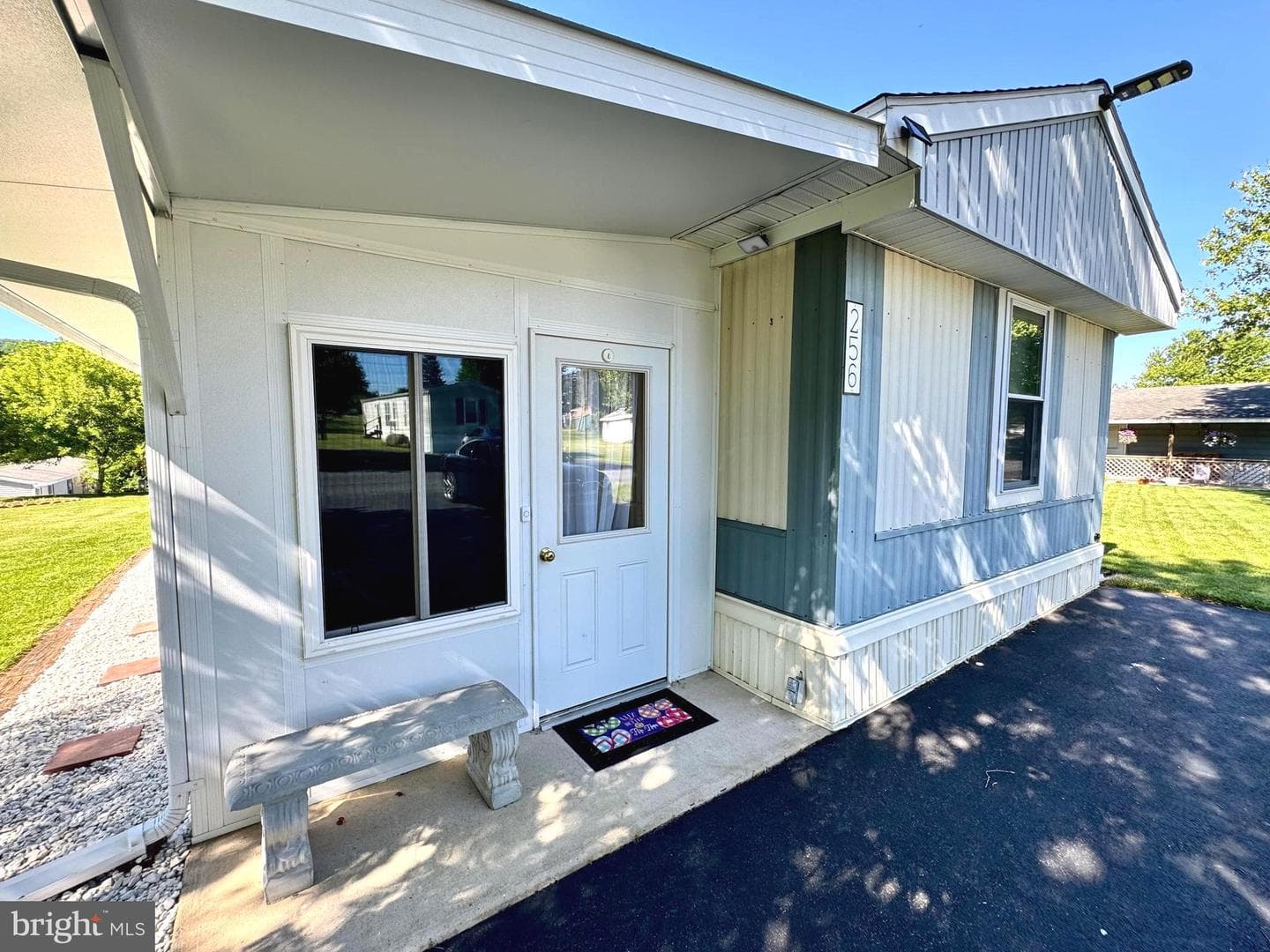 256 Hickory Street photo 9