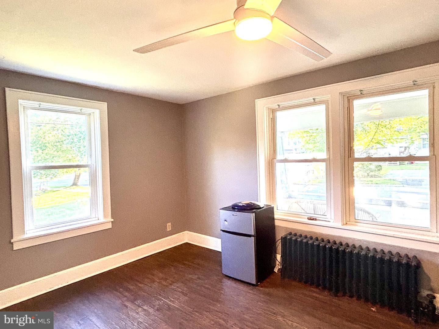 116 E Irvin Avenue photo 5
