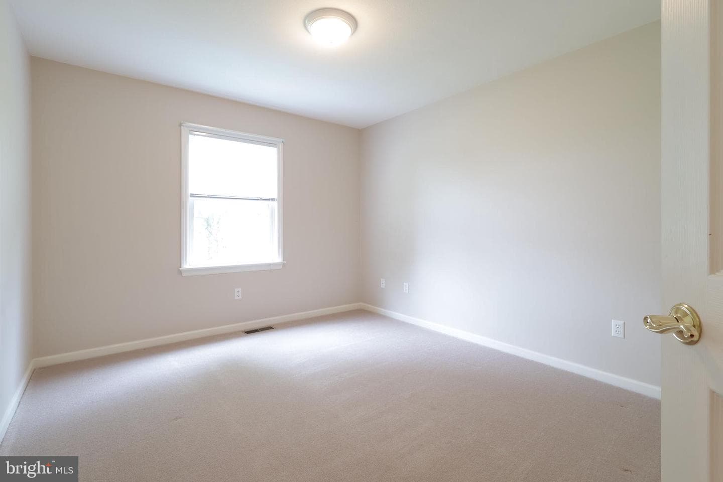 1110 E Springfield Drive photo 45