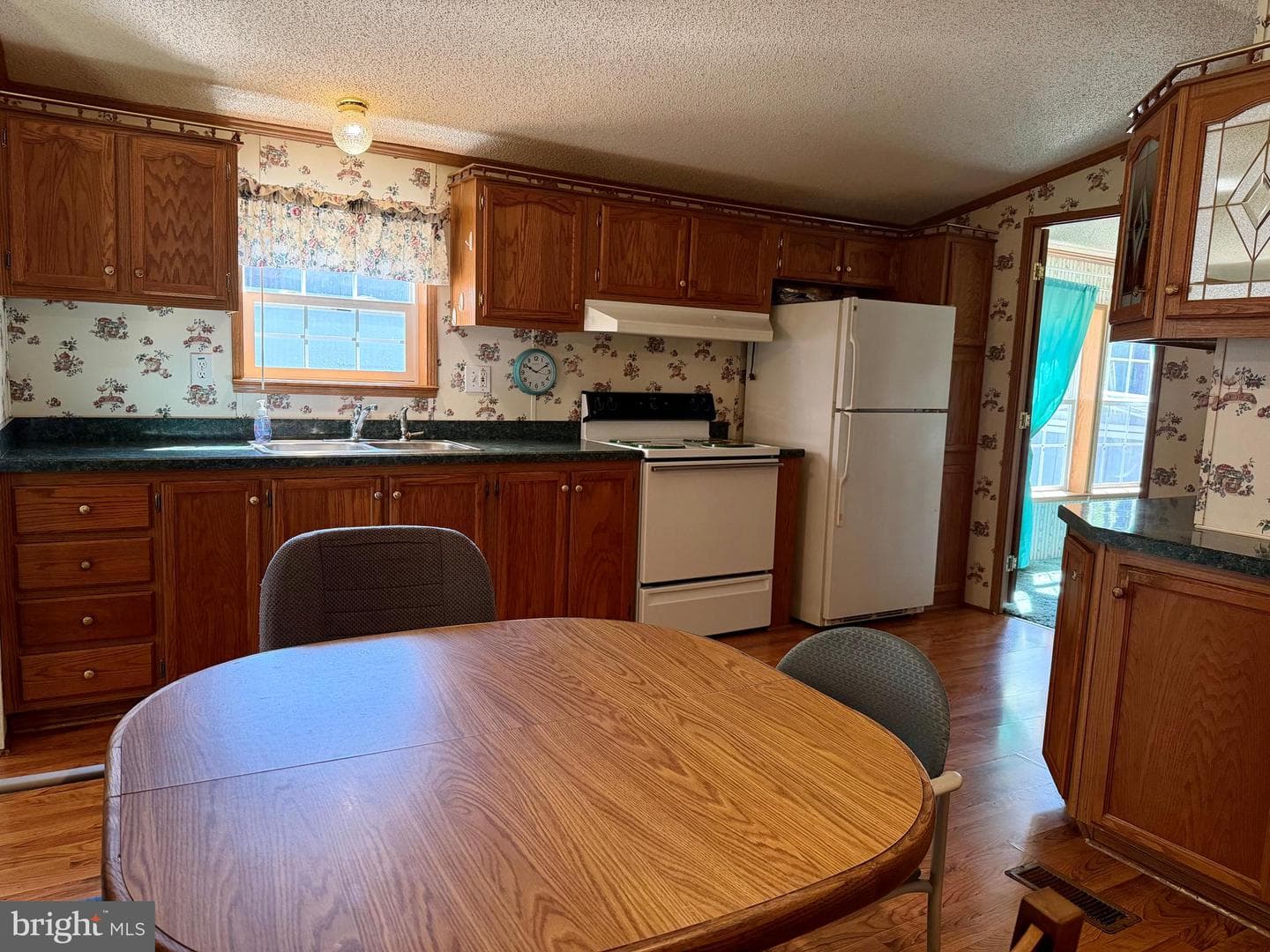 178 Ash Circle photo 7