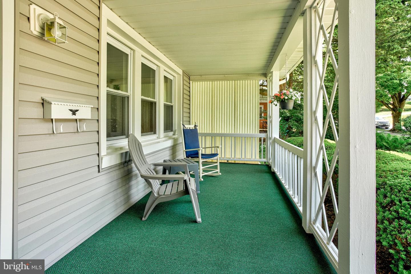 516 E Linn Street photo 3