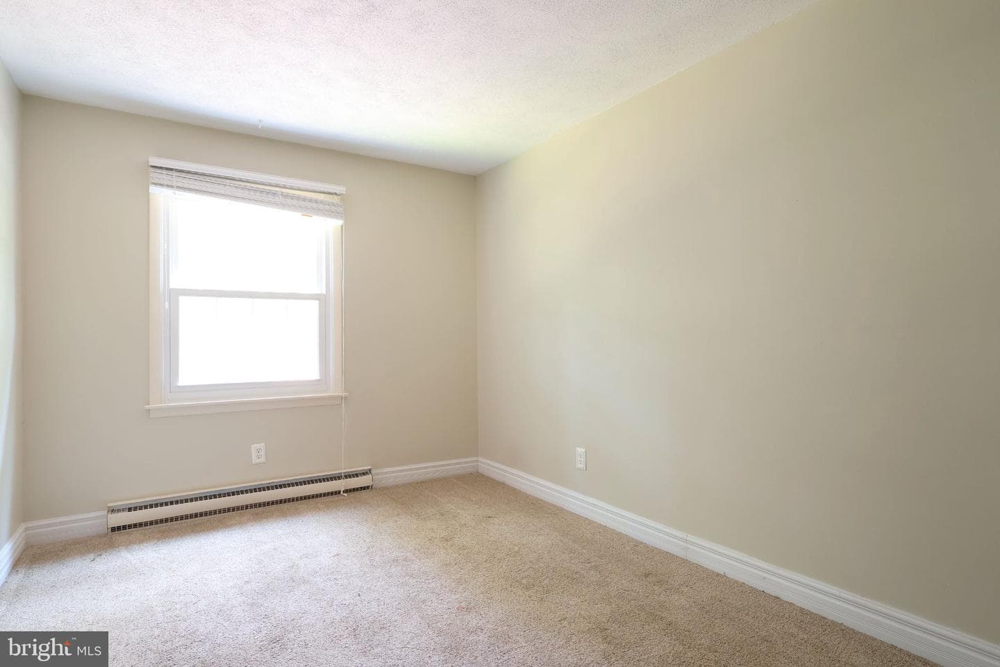 593 Devonshire Drive photo 35