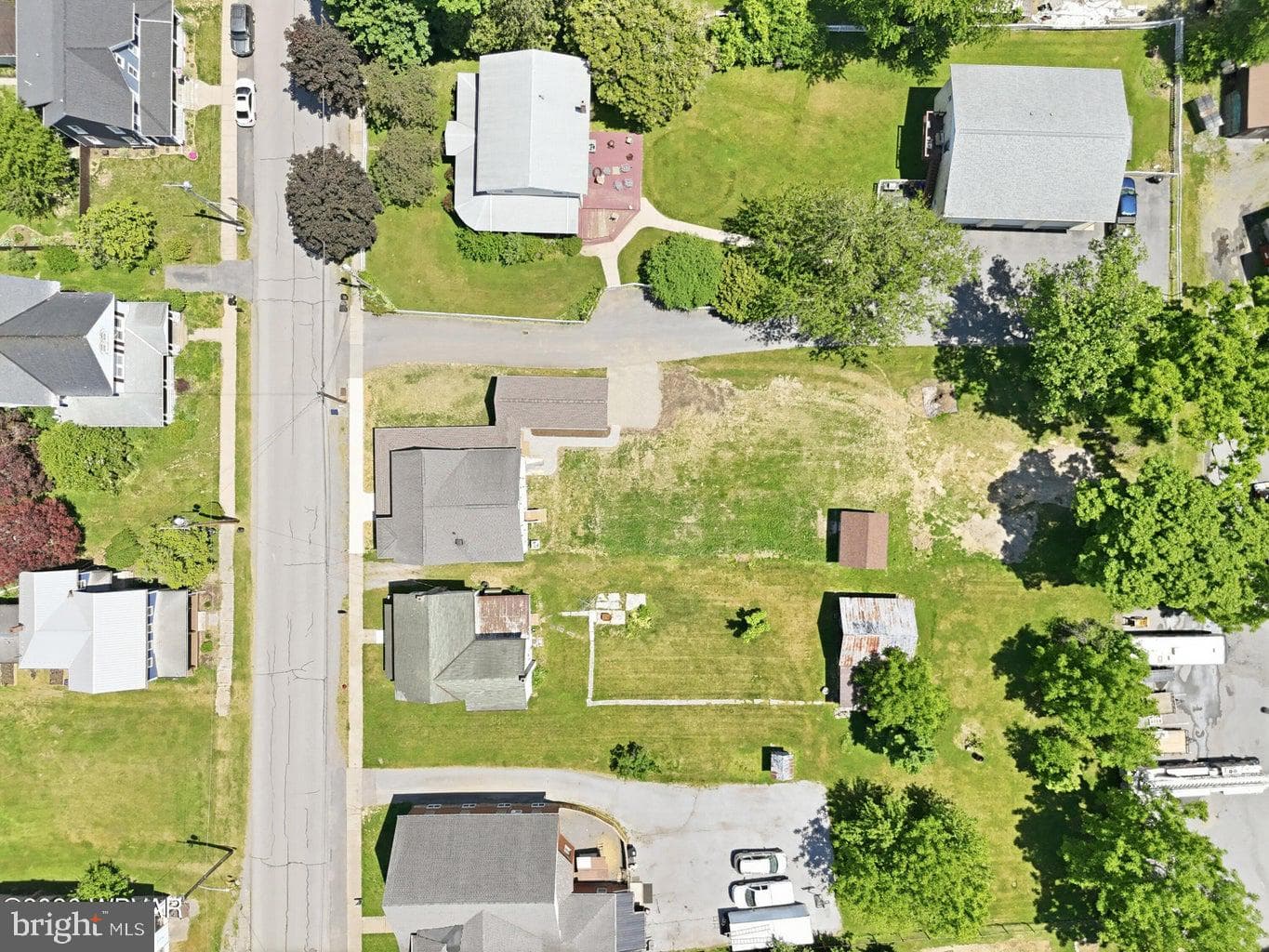 143 E Main Street photo 57