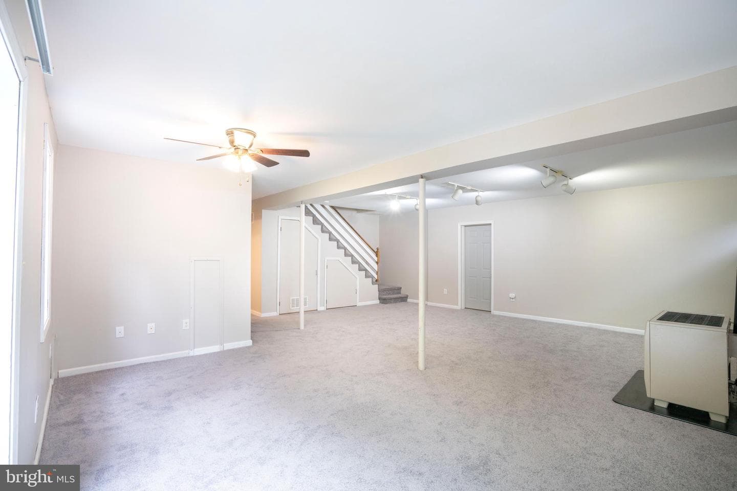 655 Berkshire Drive photo 52