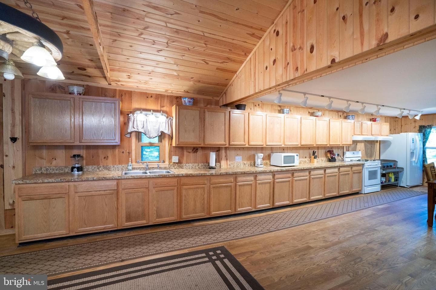 385 Elk Creek Road photo 23