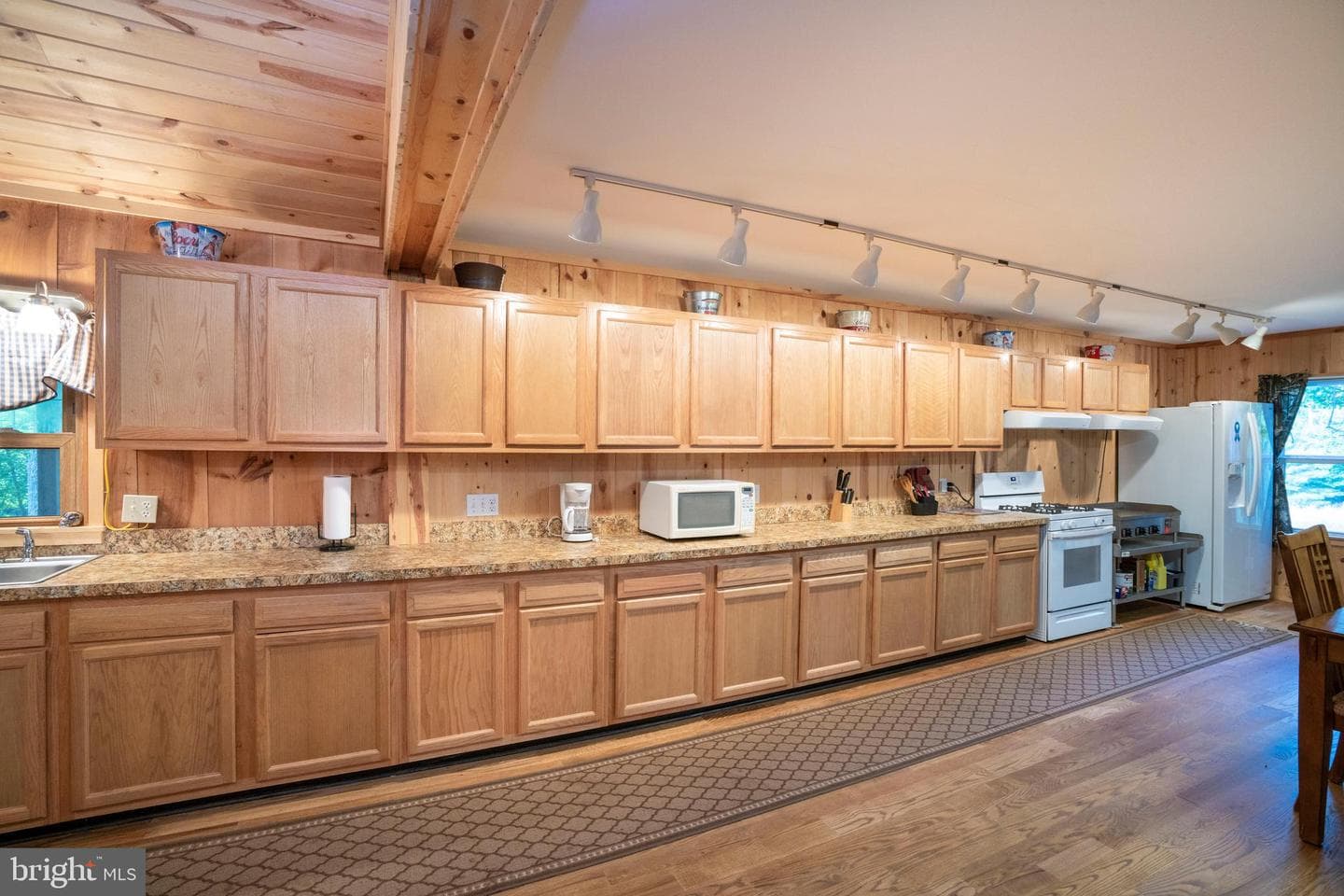 385 Elk Creek Road photo 24