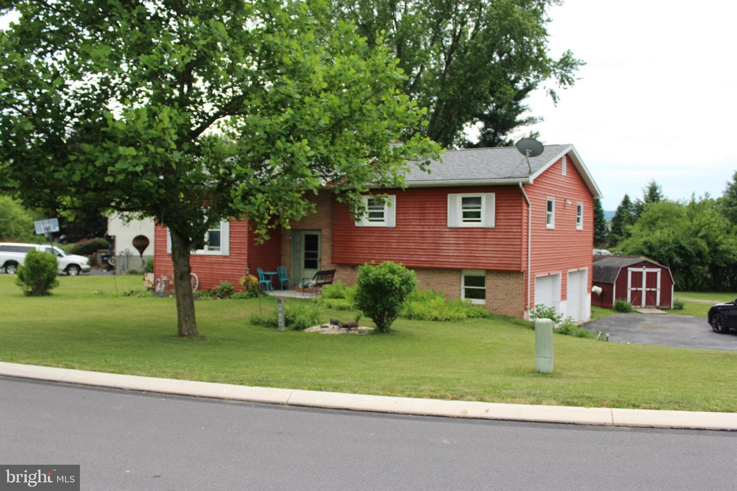 1219 Blue Spruce Drive photo 7
