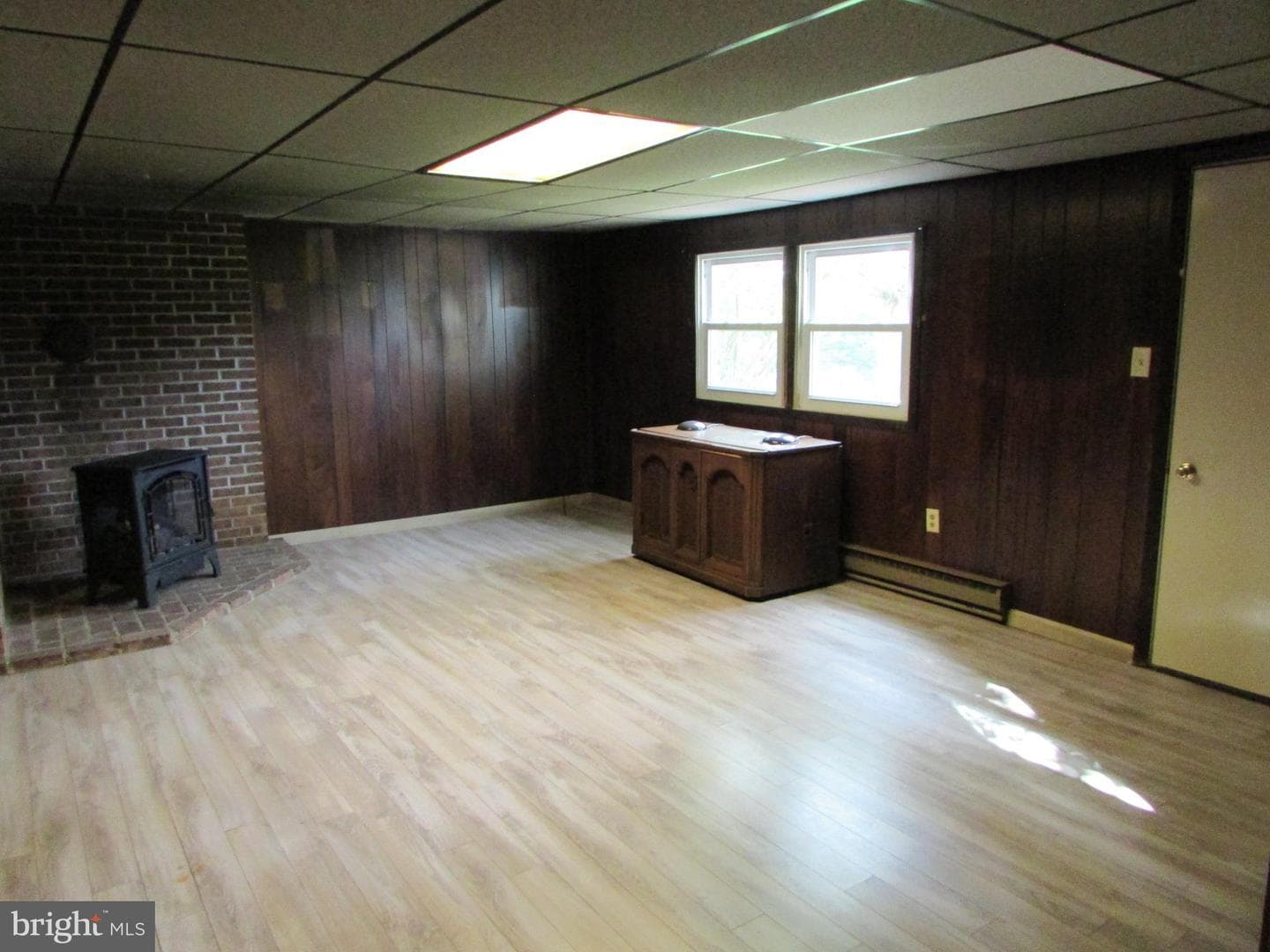 404 Beaverbrook Drive photo 40