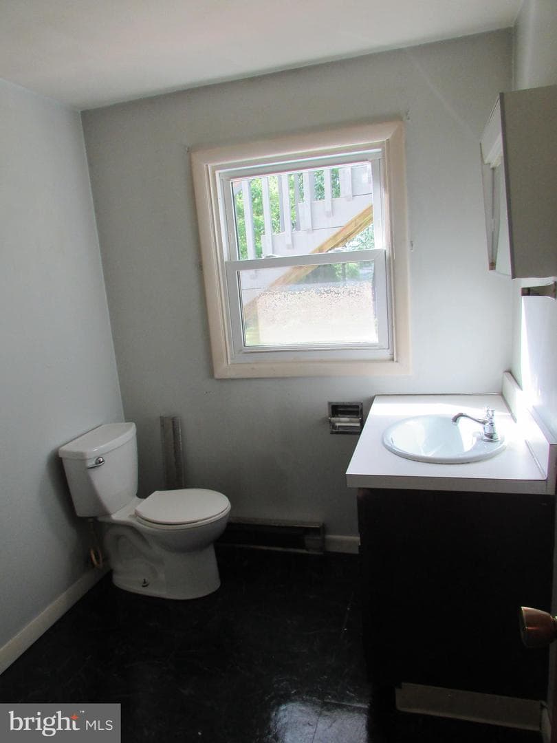 404 Beaverbrook Drive photo 44