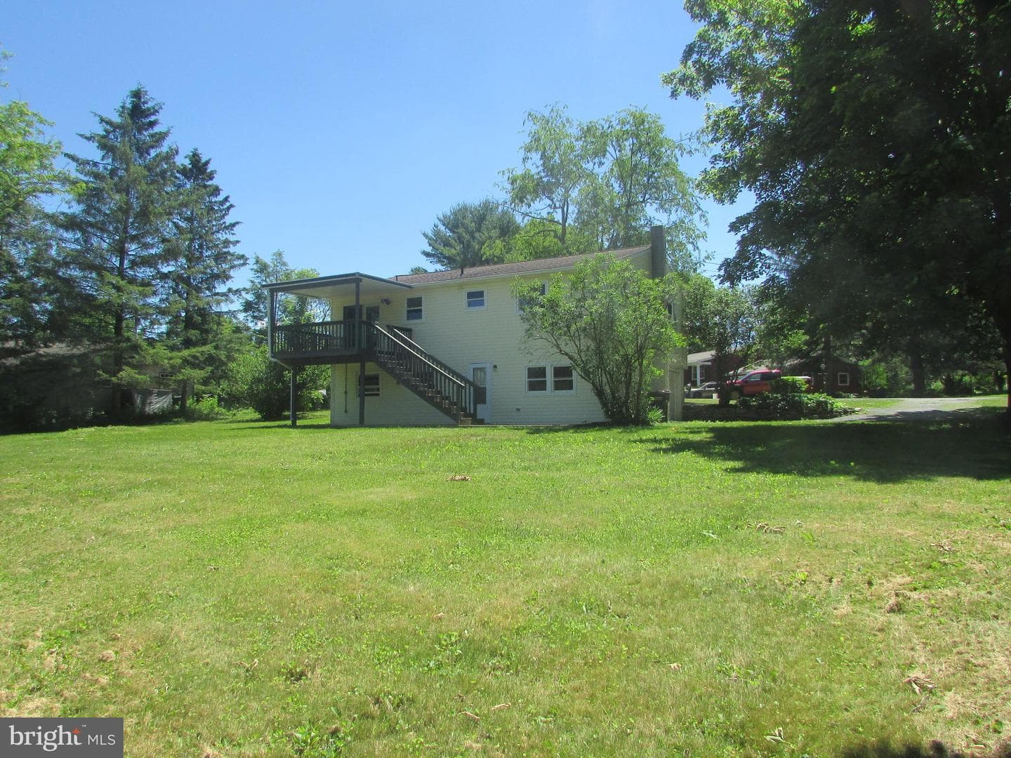 404 Beaverbrook Drive photo 55