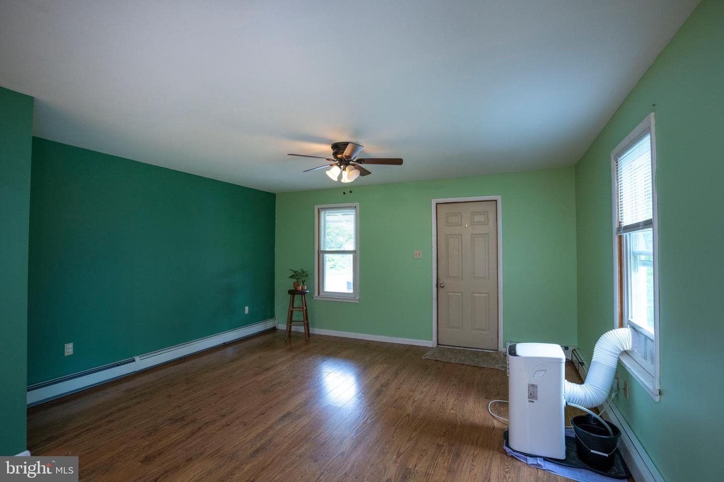 739 N Allegheny Street photo 24